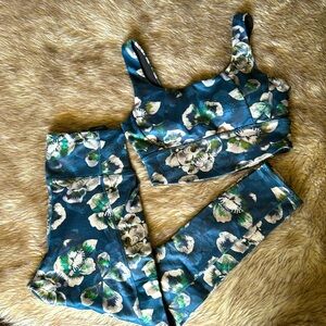 Women’s Floral Active Set